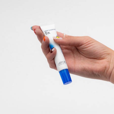 2650_2086_post-breakoutfix_hand_white_04-450x450