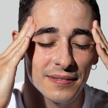 somarapplication1dailyglycoliccleanser6-450x450